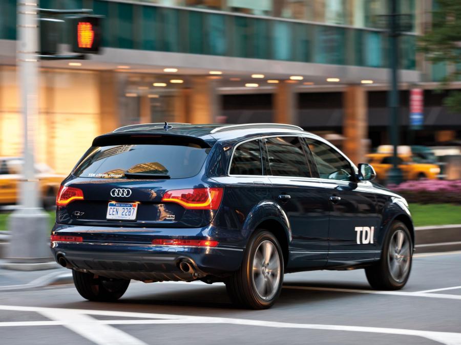  Audi Q7 TDI Clean Diesel Quattro (4L) 2009 года  (NA) (фото 7 из 8)